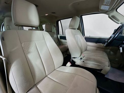 Used 2015 Ford Expedition XL image 25