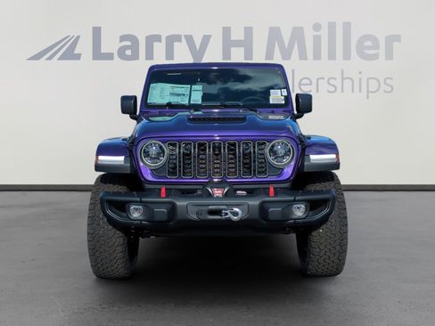 New 2026 Jeep Wrangler Unlimited Rubicon AWD/4WD image 8