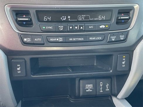 Used 2017 Honda Pilot EX-L image 18