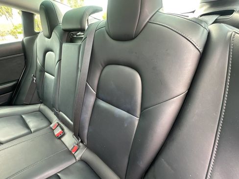 Used 2021 Tesla Model 3 Standard Range Plus RWD image 31