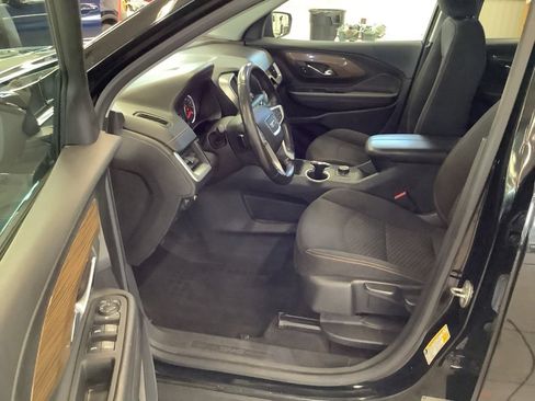 Used 2019 GMC Terrain SLE w/ LPO, Floor Liner Package FWD image 14