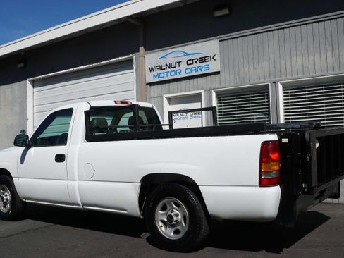 Used 2003 GMC Sierra 1500 W/T image 17