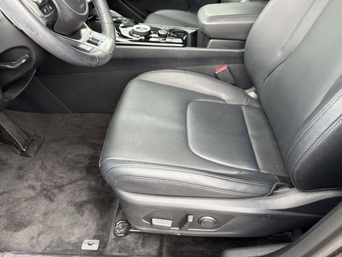 Used 2024 Kia Sportage EX AWD/4WD image 19
