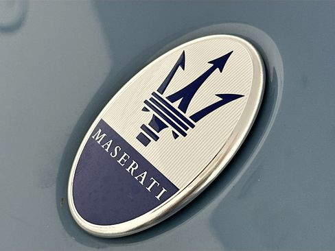 Used 2023 Maserati Levante Modena image 34