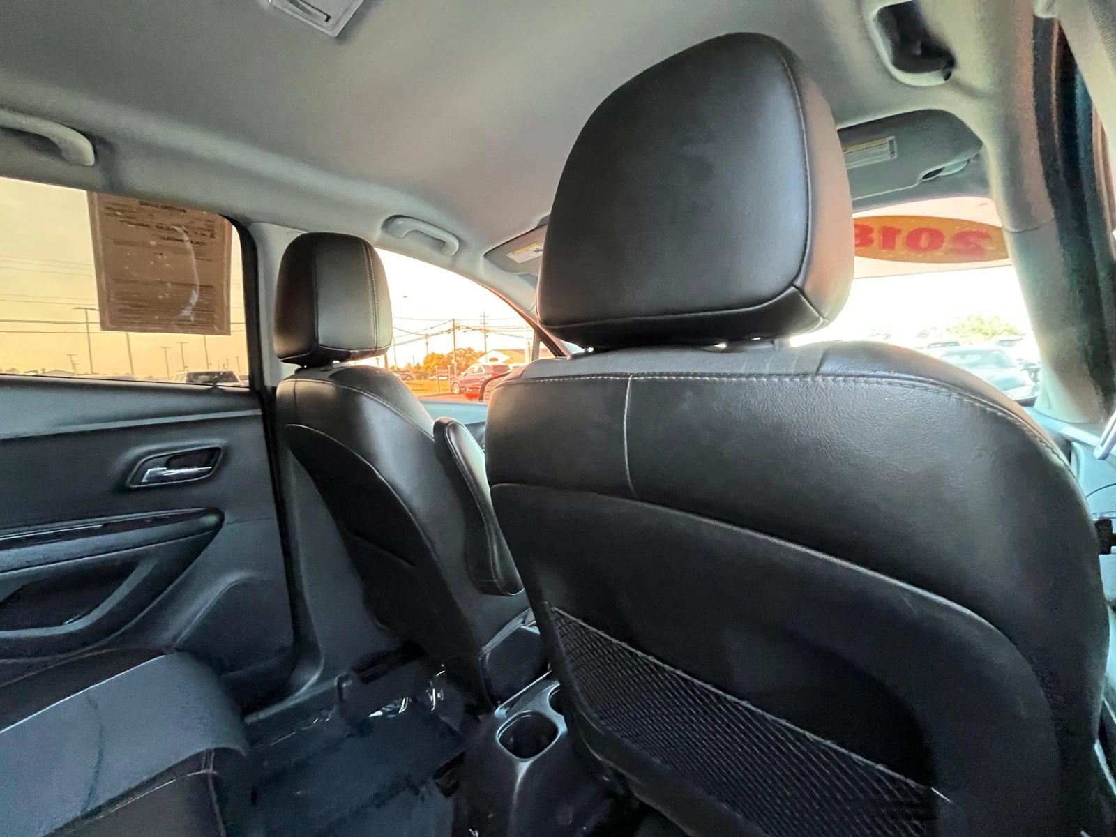 Used 2018 Chevrolet Trax LT w/ Redline Edition FWD image 36