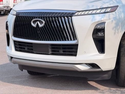 Used 2025 INFINITI QX80 Sensory w/ Exterior Package AWD/4WD image 6