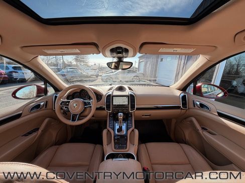 Used 2016 Porsche Cayenne base image 31