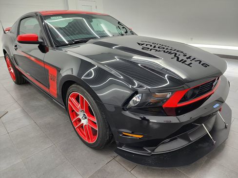 Used 2012 Ford Mustang Boss 302 RWD image 2