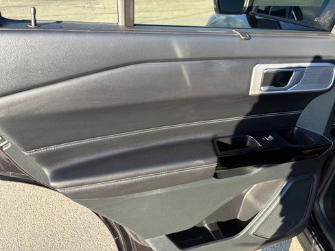 Used 2023 Ford Explorer ST w/ Equipment Group 401A image 31