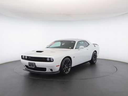 Used 2021 Dodge Challenger R/T Scat Pack image 43