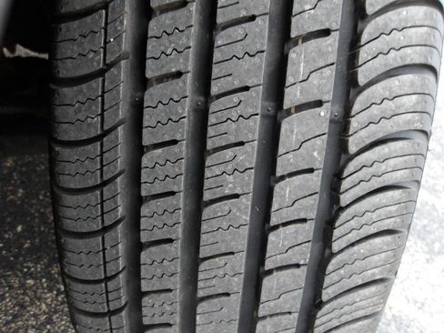 Used 2011 Ford Escape Limited image 27