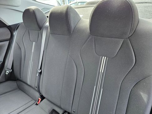 Used 2021 Hyundai Elantra SEL image 13