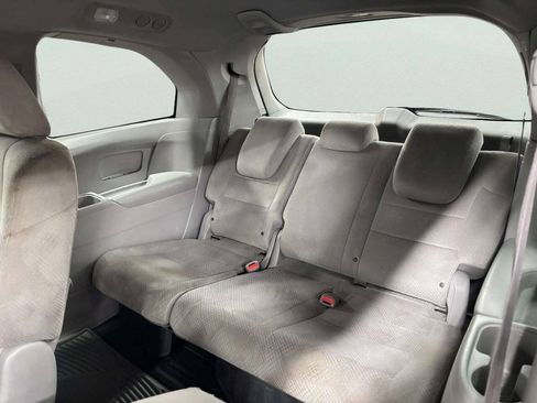 Used 2016 Honda Odyssey SE image 17