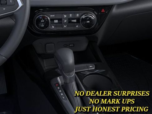 New 2026 Chevrolet Trax LT w/ Driver Confidence Package FWD image 21