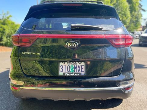 Used 2022 Kia Sportage EX w/ EX Technology Package AWD/4WD image 5