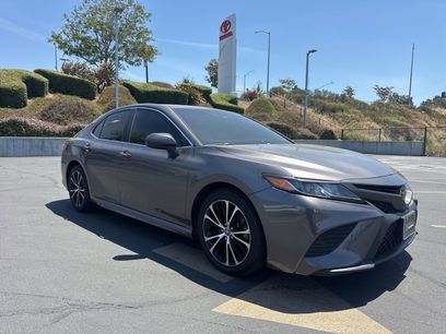 Used 2018 Toyota Camry SE