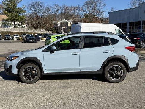 Certified 2022 Subaru Crosstrek 2.0i Premium w/ Moonroof Package image 9