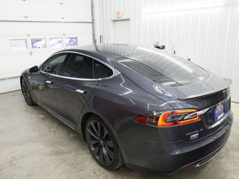 Used 2015 Tesla Model S 85D AWD/4WD image 7