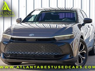 Used 2023 Toyota Crown XLE video 1