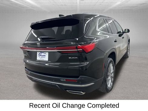 Used 2025 Buick Enclave Preferred image 12