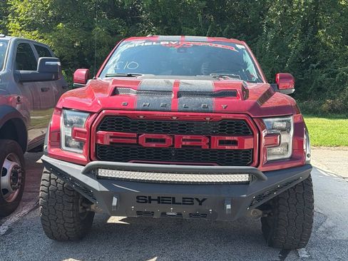 Used 2017 Ford F150 Raptor w/ Equipment Group 802A Luxury AWD/4WD image 2