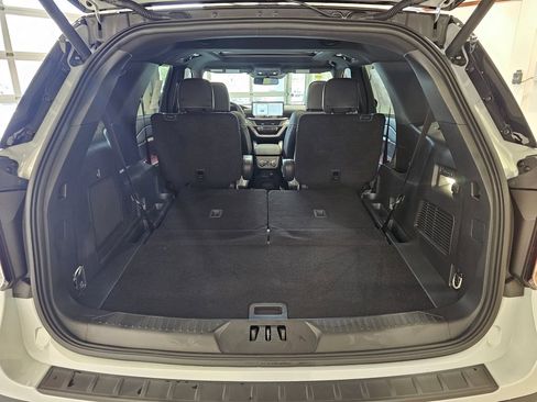 New 2026 Ford Explorer ST w/ Sun And Sound Package AWD/4WD image 35