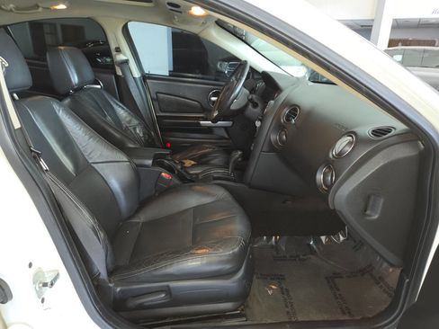 Used 2008 Pontiac Grand Prix w/ Premium Package FWD image 23