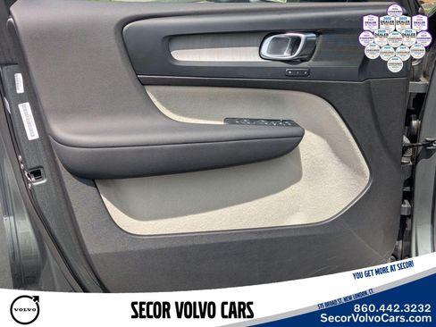 Certified 2026 Volvo XC40 B5 Plus AWD/4WD image 12