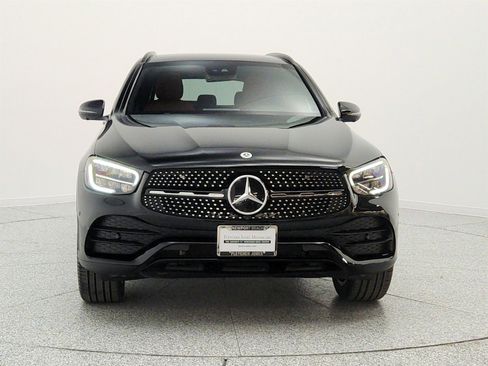 Used 2022 Mercedes-Benz GLC 300 image 2