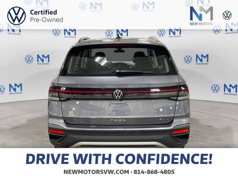 Used 2025 Volkswagen Taos S image 4