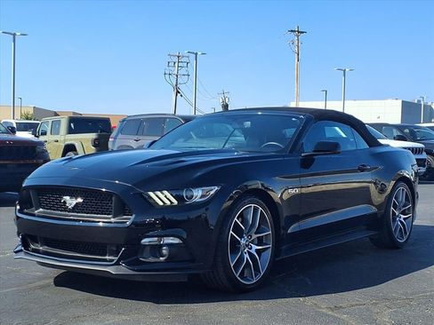 Used 2017 Ford Mustang GT Premium w/ Equipment Group 401A image 2