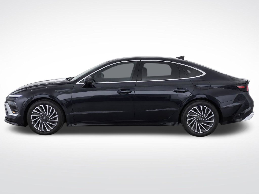 Used 2024 Hyundai Sonata Limited FWD image 7