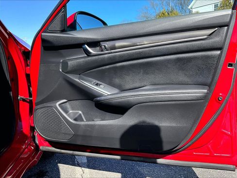 Used 2020 Honda Accord Sport image 12
