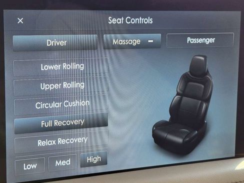 Used 2023 Lincoln Aviator Reserve w/ Equipment Group 201A AWD/4WD image 6