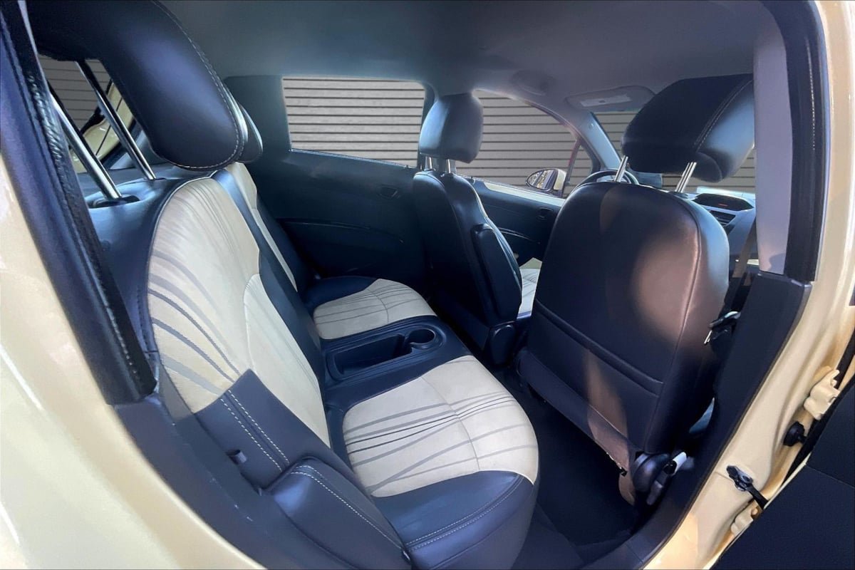 Used 2014 Chevrolet Spark LT FWD image 24