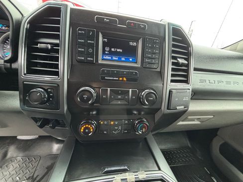 Used 2019 Ford F350 XLT w/ FX4 Off-Road Package AWD/4WD image 20