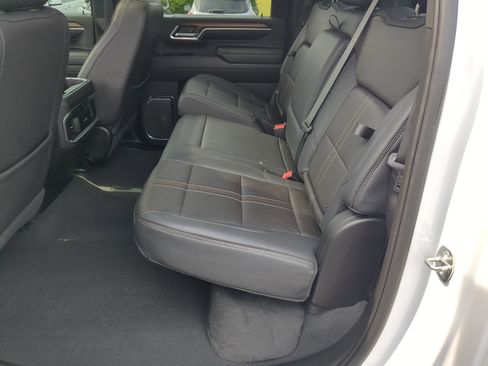 Used 2024 Chevrolet Silverado 2500 High Country w/ High Country Premium Package AWD/4WD image 31
