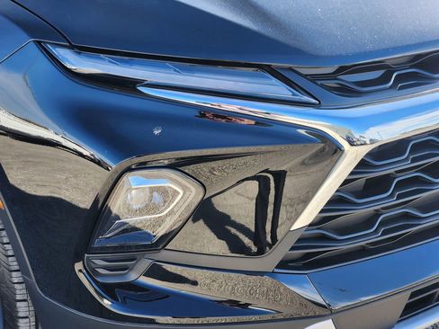 Used 2025 Chevrolet Blazer LT w/ Convenience Package image 9