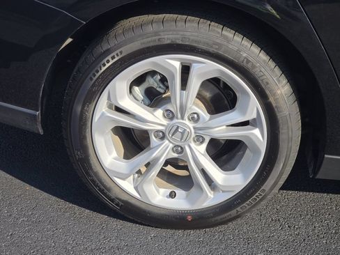 Certified 2025 Honda Accord LX image 8
