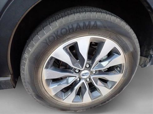 Certified 2024 Subaru Outback Limited image 7