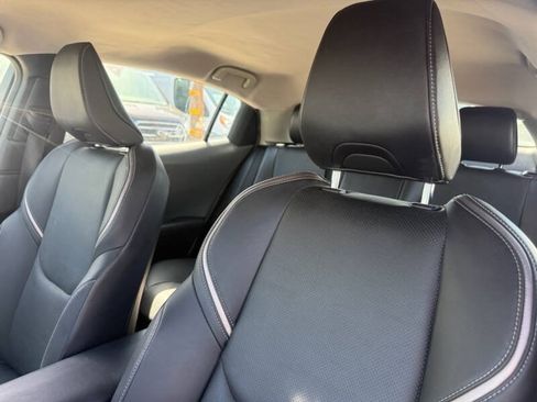 Used 2024 Toyota Prius XLE FWD image 20