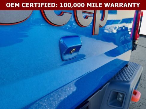 Certified 2024 Jeep Gladiator Mojave w/ Convenience Group AWD/4WD image 11