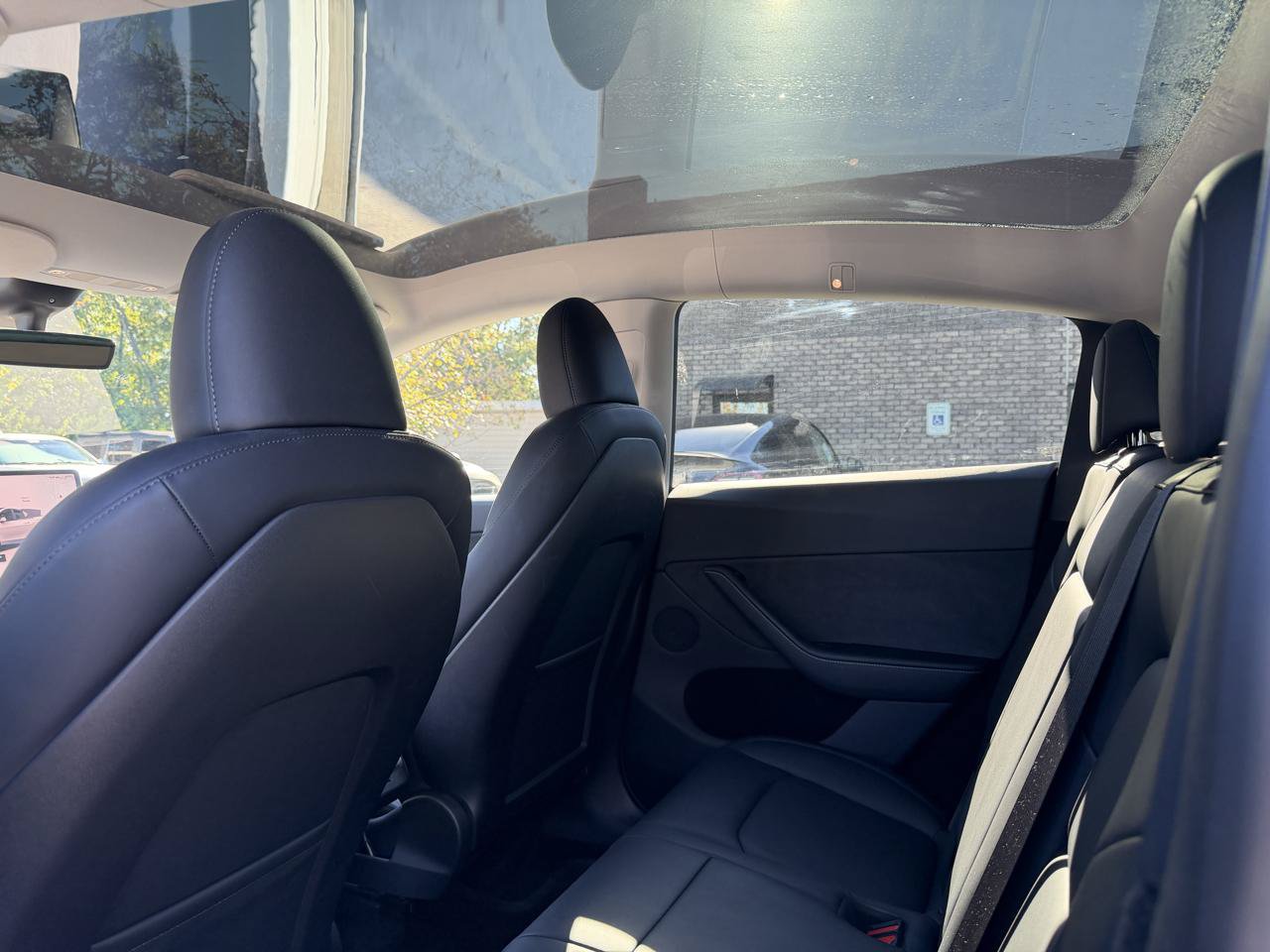 Used 2023 Tesla Model Y Long Range AWD/4WD image 15