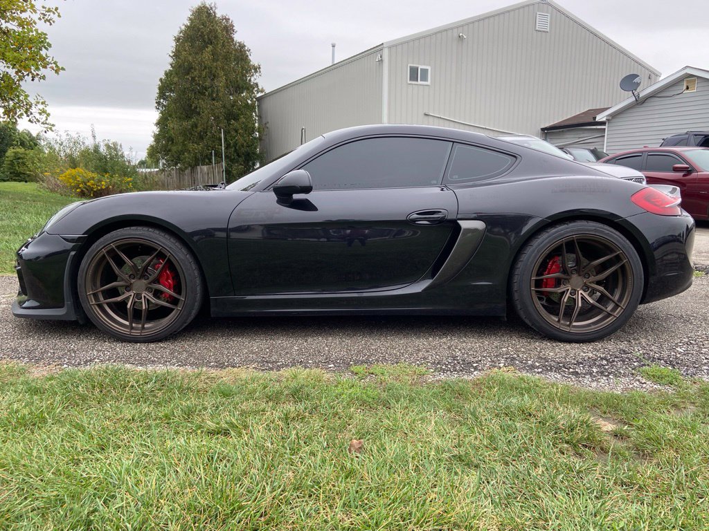 Used 2014 Porsche Cayman RWD image 2