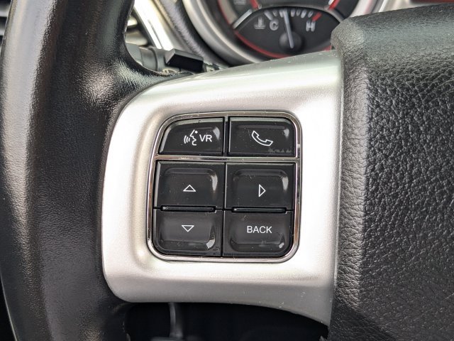 Used 2020 Dodge Journey SE w/ SE Popular Equipment Group FWD image 22