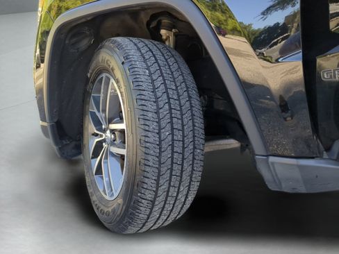 Used 2018 Jeep Grand Cherokee Limited AWD/4WD image 72