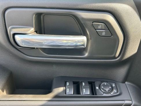 New 2026 Chevrolet Silverado 1500 Custom AWD/4WD image 12