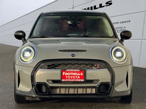Used 2022 MINI Cooper S image 2
