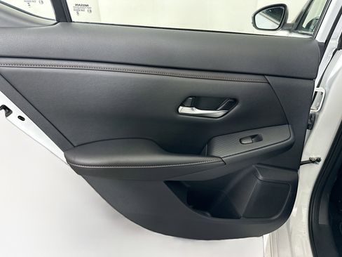 Used 2024 Nissan Sentra SR image 25