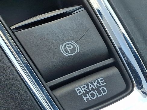 Used 2020 Honda HR-V Sport image 25